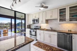 5380  Woodland Lakes Drive   217, Palm Beach Gardens, FL 33418 Sold 08/14/23