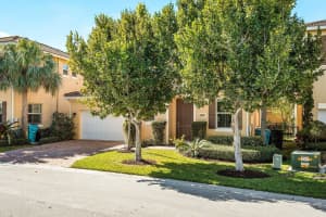 3641  Jamestown Lane Delray Beach, FL 33435 Sold 04/12/23