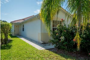 5238 Canoe Bend Drive, Lake Worth, Fl 33463 Lake Worth, FL 33463 Sold 03/21/23