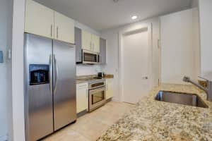 335 Se 6th Avenue 203 Delray Beach, FL 33483 Sold 06/16/23