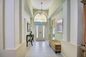1112 Avondale Court West Palm Beach, FL 33409 Sold 02/27/23