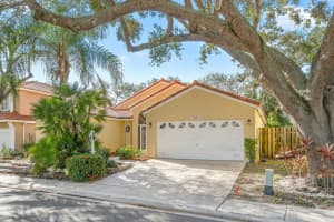 1031  Siena Oaks Circle  W, Palm Beach Gardens, FL 33410 Sold 07/26/23