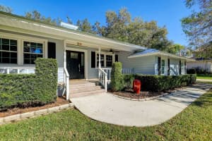 2204 Winding Creek Lane Fort Pierce, FL 34981 Sold 05/01/23