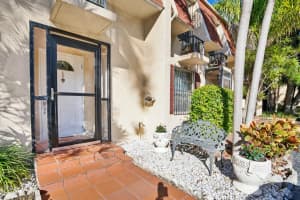 1951 Atlantic Shores Boulevard #8 Hallandale Beach, FL 33009 Sold 03/15/23