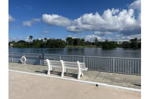 2552 S Federal Highway 18, Boynton Beach, Fl 33435 Boynton Beach, FL 33435 Sold 03/15/23