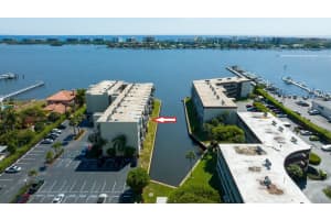 896 N Federal Hwy, Lantana, FL 33462, Sold 02/28/23