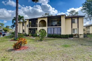 5990 Pine Cone Court A-1 Green Acres, FL 33463 Sold 03/06/23