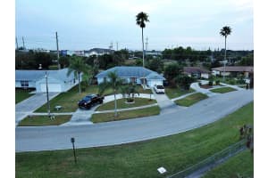 2505 Canterbury Drive S Riviera Beach, FL 33407 Sold 03/01/23