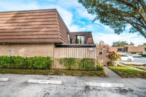 2002  20th Lane Palm Beach Gardens, FL 33418 Sold 05/05/23