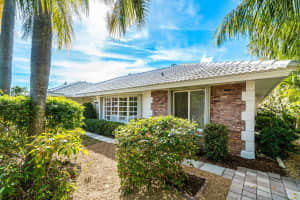 275 NE Olive Way, Boca Raton, FL 33432, Sold 04/11/23