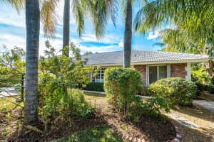 275 NE Olive Way, Boca Raton, FL 33432, Sold 04/11/23