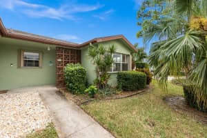 1722  Lakefront Boulevard Fort Pierce, FL 34982 Sold 03/09/23