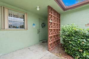 1722  Lakefront Boulevard Fort Pierce, FL 34982 Sold 03/09/23