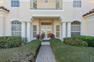 5501 Las Brisas Drive Vero Beach, FL 32967 Sold 05/17/23