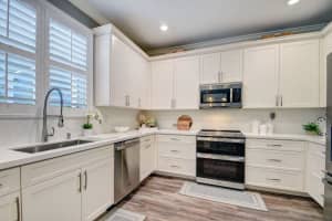 1790 Corsica Drive Wellington, FL 33414 Sold 04/27/23