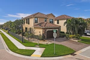 8812  Sandy Creek Way, Lake Worth Beach, FL 33467 Sold 08/15/23