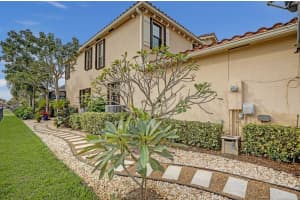 8812  Sandy Creek Way, Lake Worth Beach, FL 33467 Sold 08/15/23