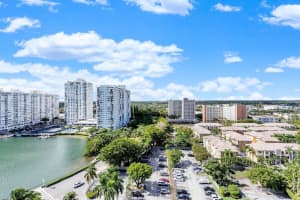 2801 Ne 183 Street   1607w Aventura, FL 33160 Sold 01/27/23