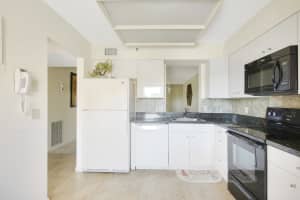 14575  Bonaire Boulevard   405 Delray Beach, FL 33446 Sold 03/03/23
