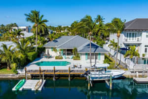 1018  White Drive, Delray Beach, FL 33483 Sold 07/31/23