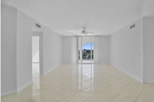 191 SE 20 Avenue 614, Deerfield Beach, FL 33441 Sold 09/15/23