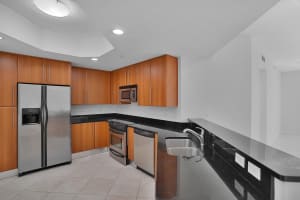 191 SE 20 Avenue 614, Deerfield Beach, FL 33441 Sold 09/15/23