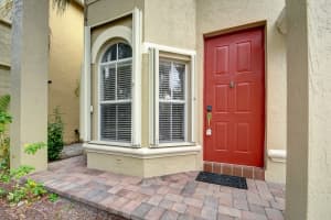 6900 Bruce Court Lake Worth, FL 33463 Sold 03/09/23