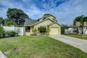 65 Willow Circle Boynton Beach, FL 33436 Sold 03/17/23