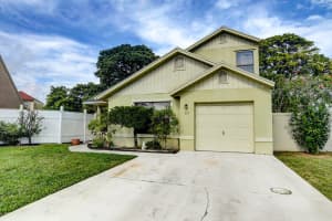 65 Willow Circle Boynton Beach, FL 33436 Sold 03/17/23