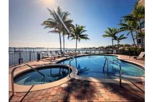 2670 N Federal Hwy Highway 4 Boynton Beach, FL 33435 Sold 03/01/23
