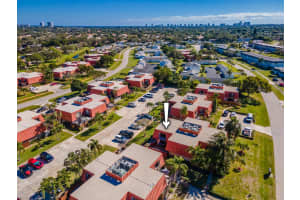 3221 Meridian Way S C Palm Beach Gardens, FL 33410 Sold 04/26/23