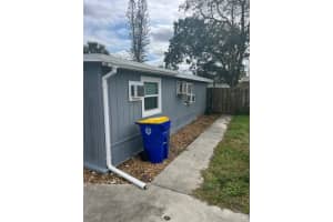1032 Nw 15th Terrace Stuart, FL 34994 Sold 05/02/23