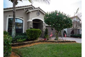8846 Willow Cove Ln, Lake Worth, FL 33467, Sold 03/10/23
