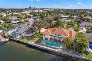 2347  Prosperity Bay Court, Palm Beach Gardens, FL 33410 Sold 09/08/23