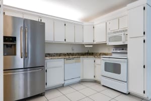 203 Foxtail Drive C2, West Palm Beach, Fl 33415 Green Acres, FL 33415 Sold 02/17/23