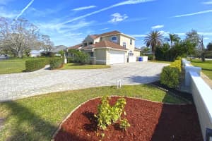 486 32nd Avenue Sw Vero Beach, FL 32968 Sold 06/02/23