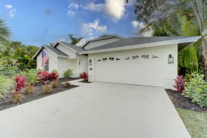 3863 Woods Walk Boulevard Lake Worth, FL 33467 Sold 02/24/23