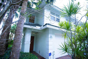 3079 Nw 30th Place Oakland Park, FL 33311 Sold 06/30/23