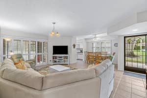 2404 Aspen Way, Boynton Beach, Fl 33436 Boynton Beach, FL 33436 Sold 05/03/23