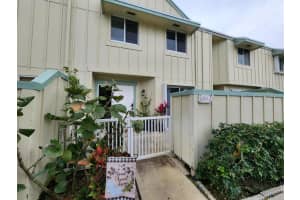 6263 Riverwalk Lane 2 Jupiter, FL 33458 Sold 05/08/23