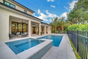299 Country Club Drive Tequesta, FL 33469 Sold 03/27/23