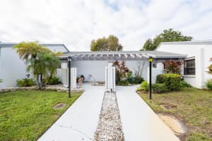 6116 Woodlake Boulevard Green Acres, FL 33463 Sold 04/13/23