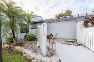 6116 Woodlake Boulevard Green Acres, FL 33463 Sold 04/13/23