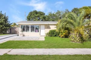 11845  Dahlia Drive Royal Palm Beach, FL 33411 Sold 03/06/23