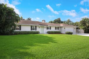 2716 Somerset Road Lake Worth, FL 33462 Sold 02/28/23