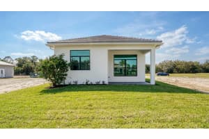 172 SE Via Bisento, Port Saint Lucie, FL 34952 Sold 08/31/23