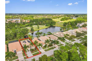 6595 SE Twin Oaks Circle, Stuart, FL 34997 Sold 08/25/23