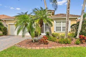 6595 SE Twin Oaks Circle, Stuart, FL 34997 Sold 08/25/23