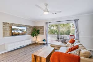 330  Timberwalk Trail Jupiter, FL 33458 Sold 03/31/23
