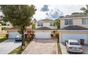 4008  Eastridge Circle Deerfield Beach, FL 33064 Sold 04/13/23